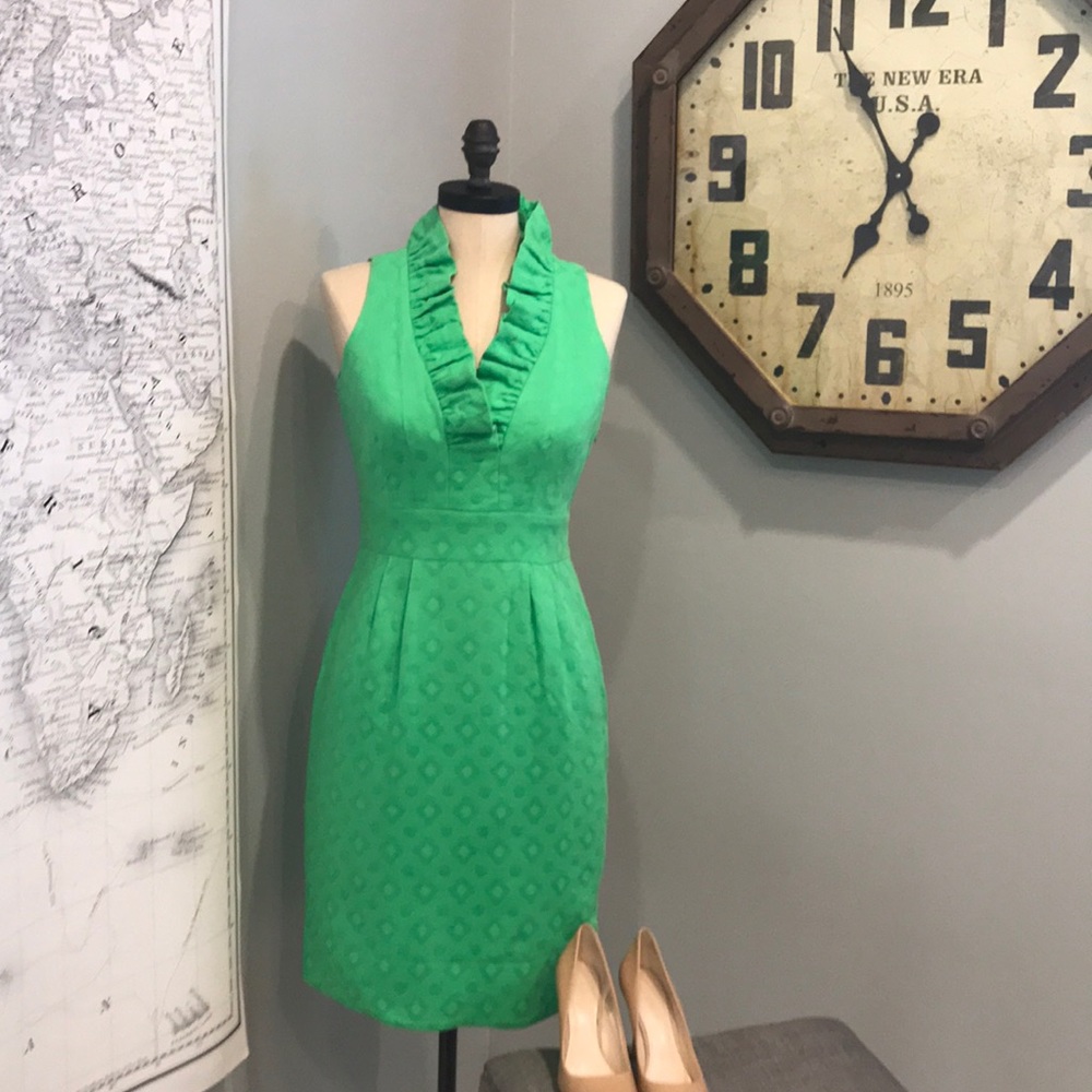 Beautiful “Just... Taylor” Dress!